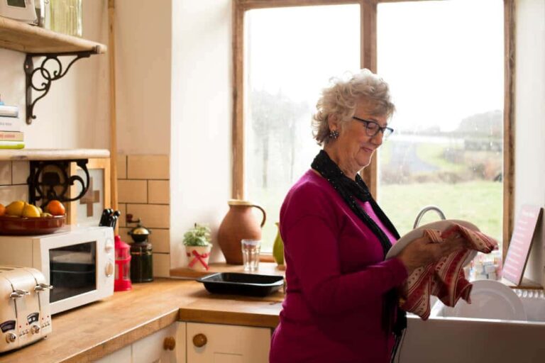 10 Best Dementia Friendly Kitchen Appliances Graying With Grace