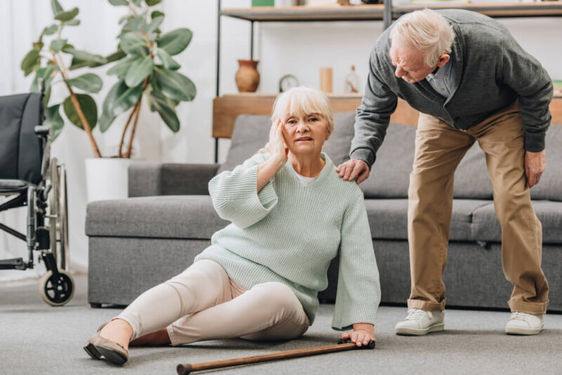 Safe Falling Techniques for Elderly Reduce Fall Injuries