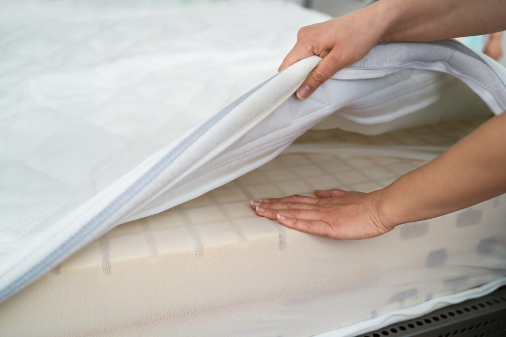 The Best Bed Sheets For Neuropathy Warm, Soft & Lightweight Graying