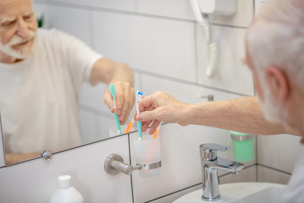 Special Toothbrushes For The Elderly Alternatives to a Standard