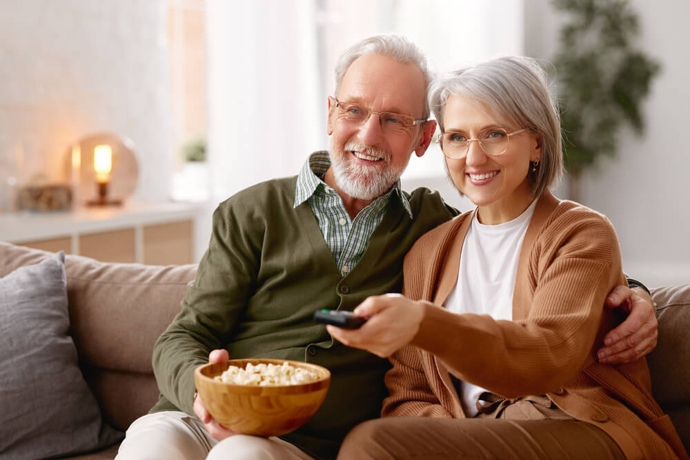 Best TV Streaming Apps for Seniors: Easy to Use, Helpful, and Fun