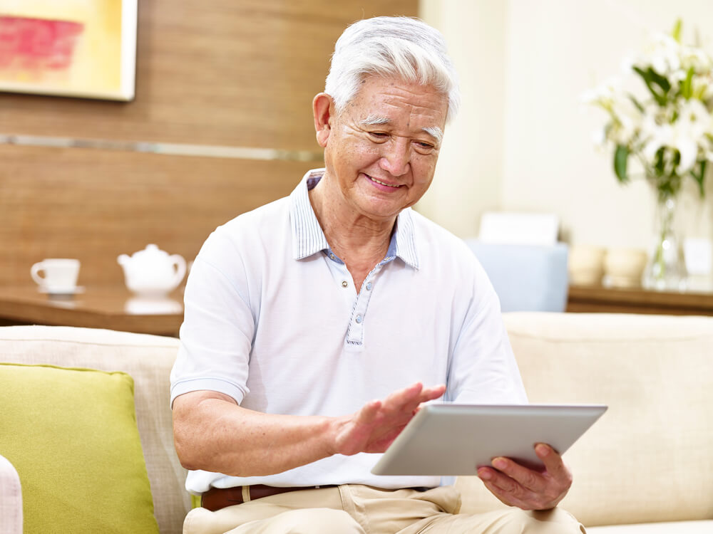 Best Game Apps For Seniors With Dementia (Memory, Matching, and More)