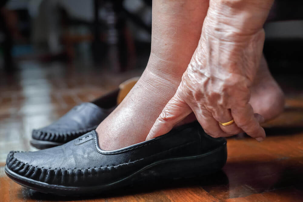The 7 Best Shoes for Elderly With Balance Problems