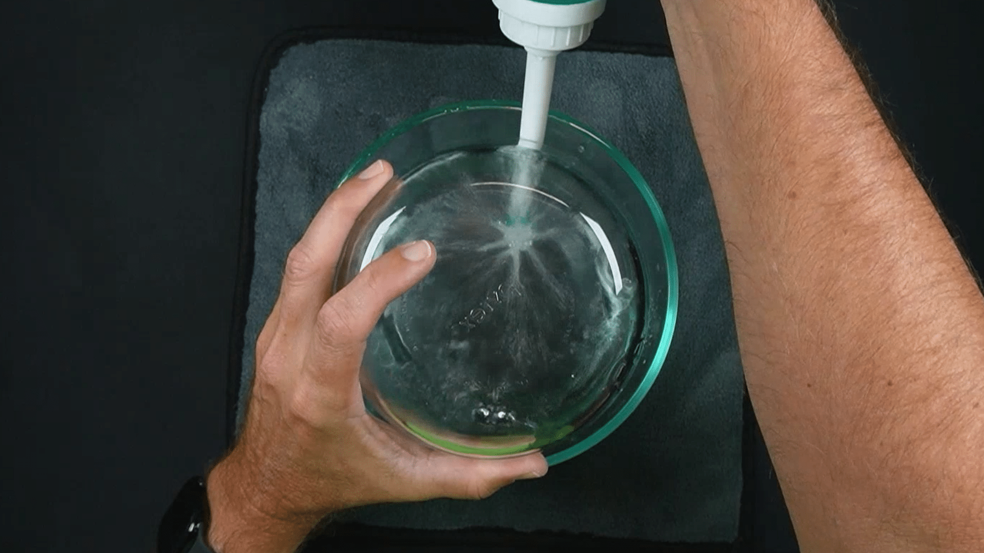 Peri Bottle vs Bidet Postpartum: Bathroom Relief After Hip Surgery