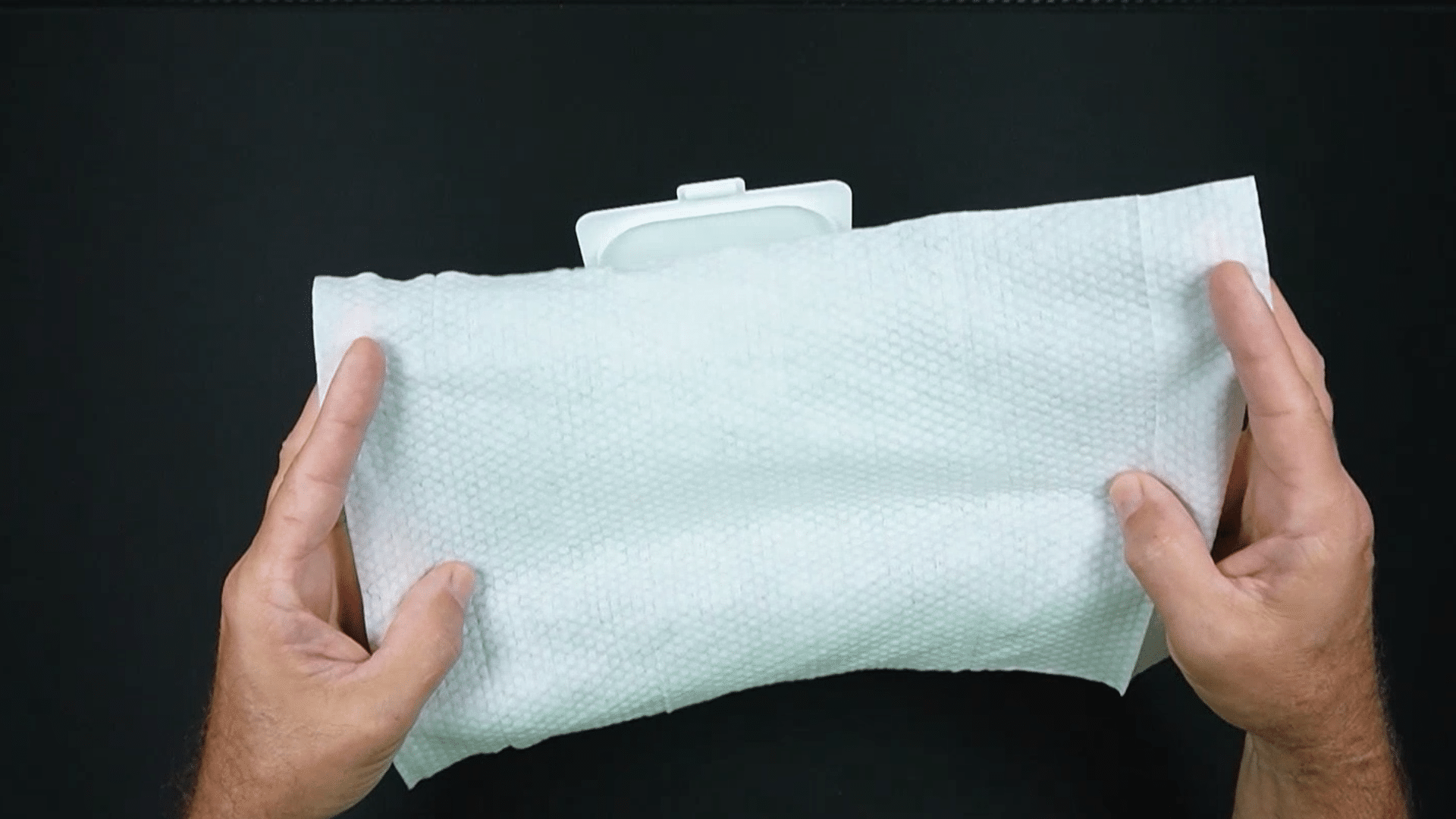 Wet Wipes for Adults Review: What Caregivers Should Know