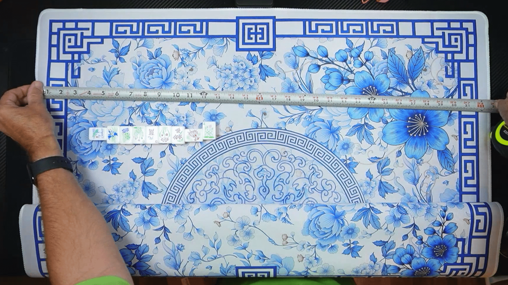 Quiet Mahjong Mat for Table Review: Peaceful Play for Seniors